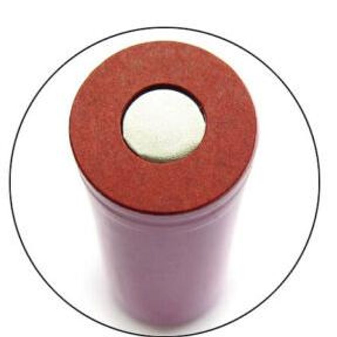 Hovedbilde Positiv Terminal, Insulator